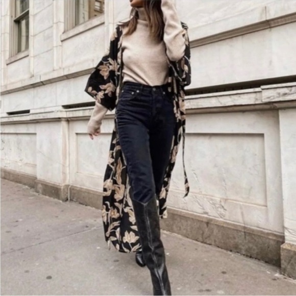 Maison Du Soir Black Floral Luxury Women’s Kimono Silky Tie Front Robe Sz L/XL - Picture 13 of 14